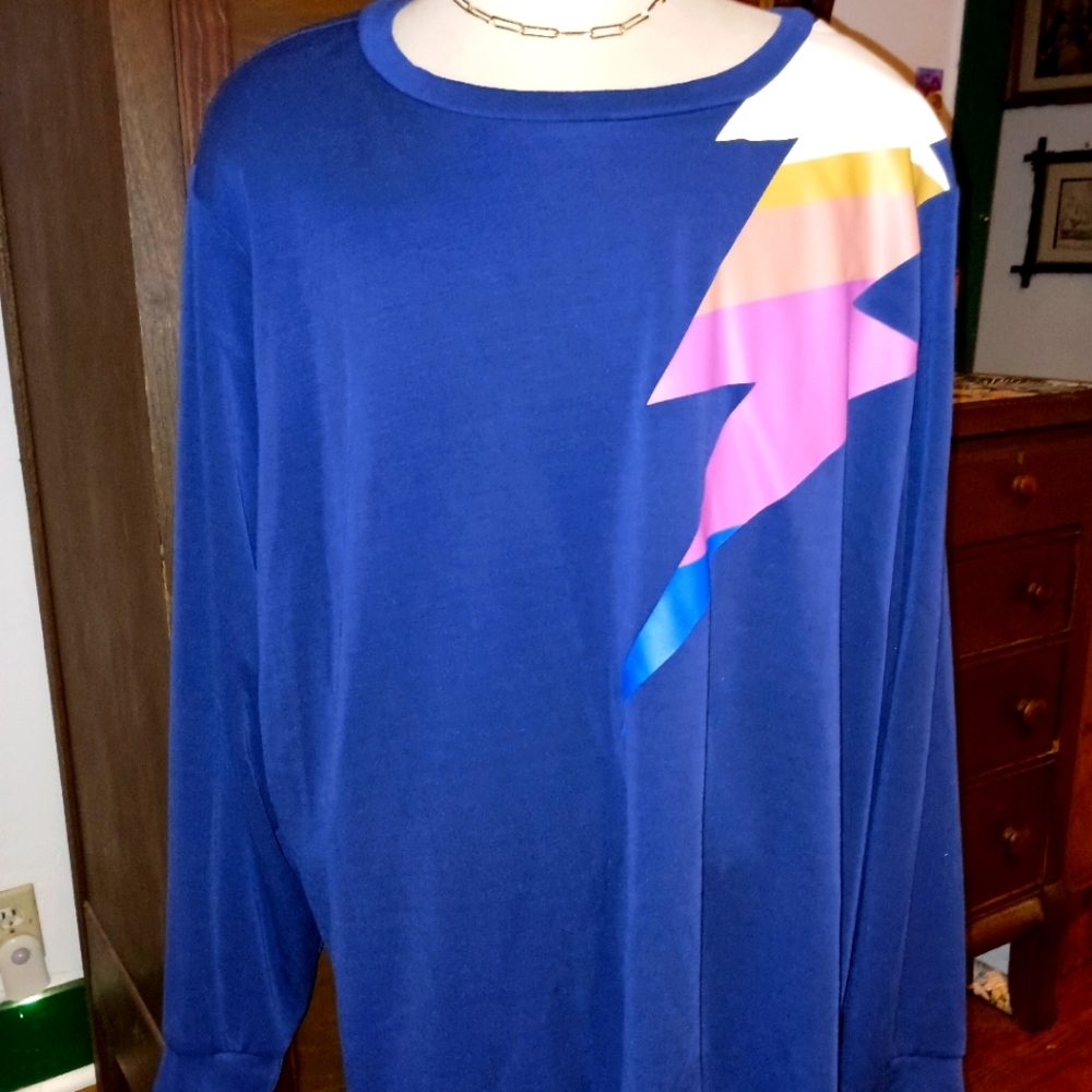 TORRID Active LS Top Navy Bolt Cupro Swish Size 6X Women's Plus Size 6 (30) NWT